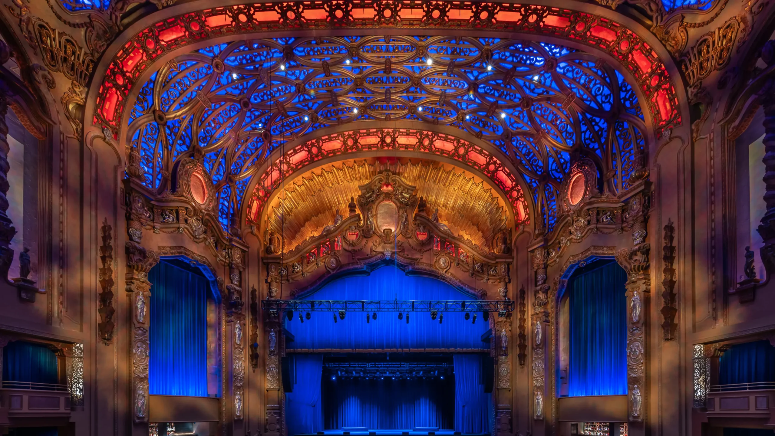 1 grand lobby brooklyn paramount 2