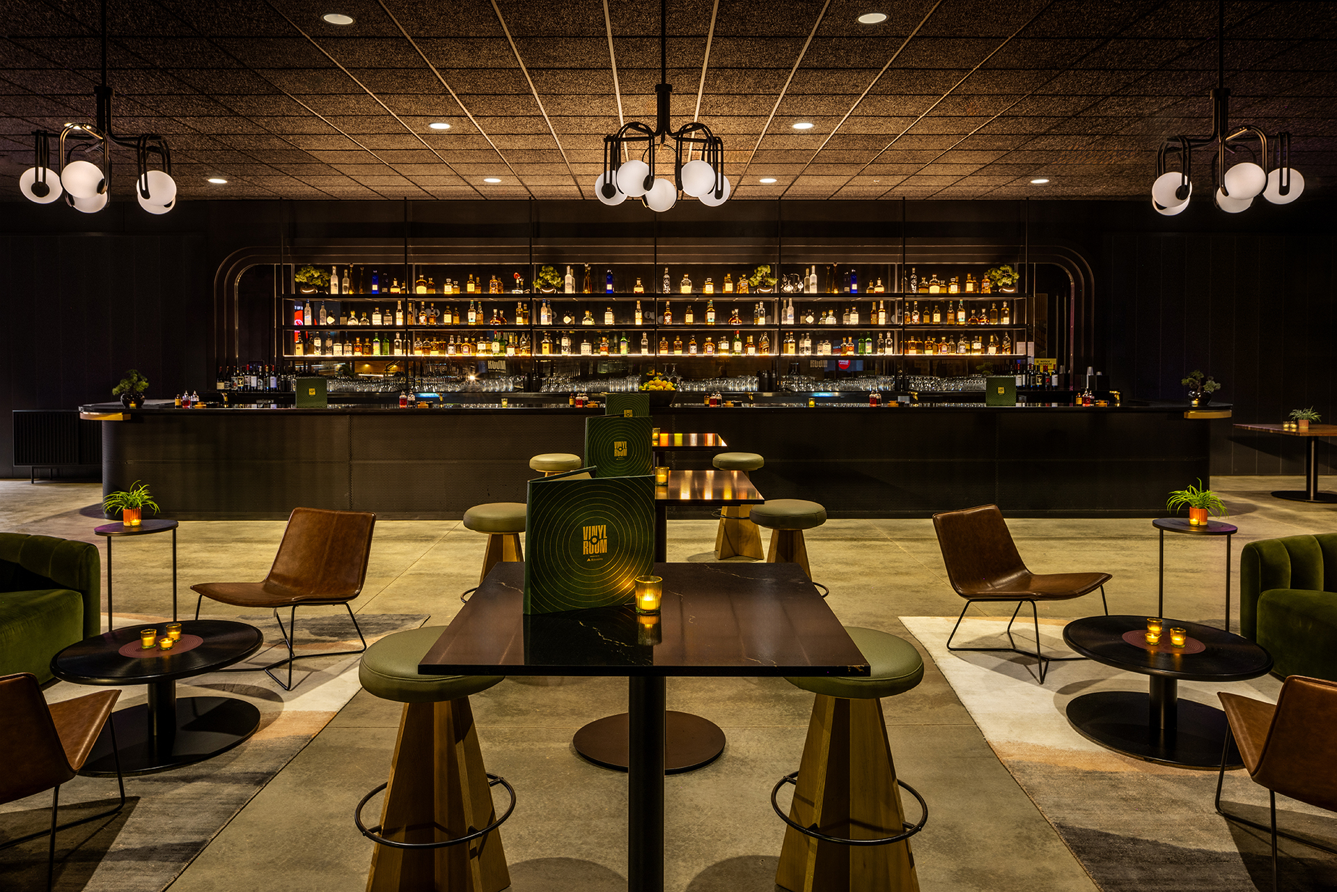 Coca cola amp vinyl room bar